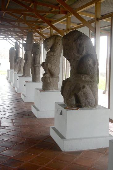 estatuas-san-francisco-museo